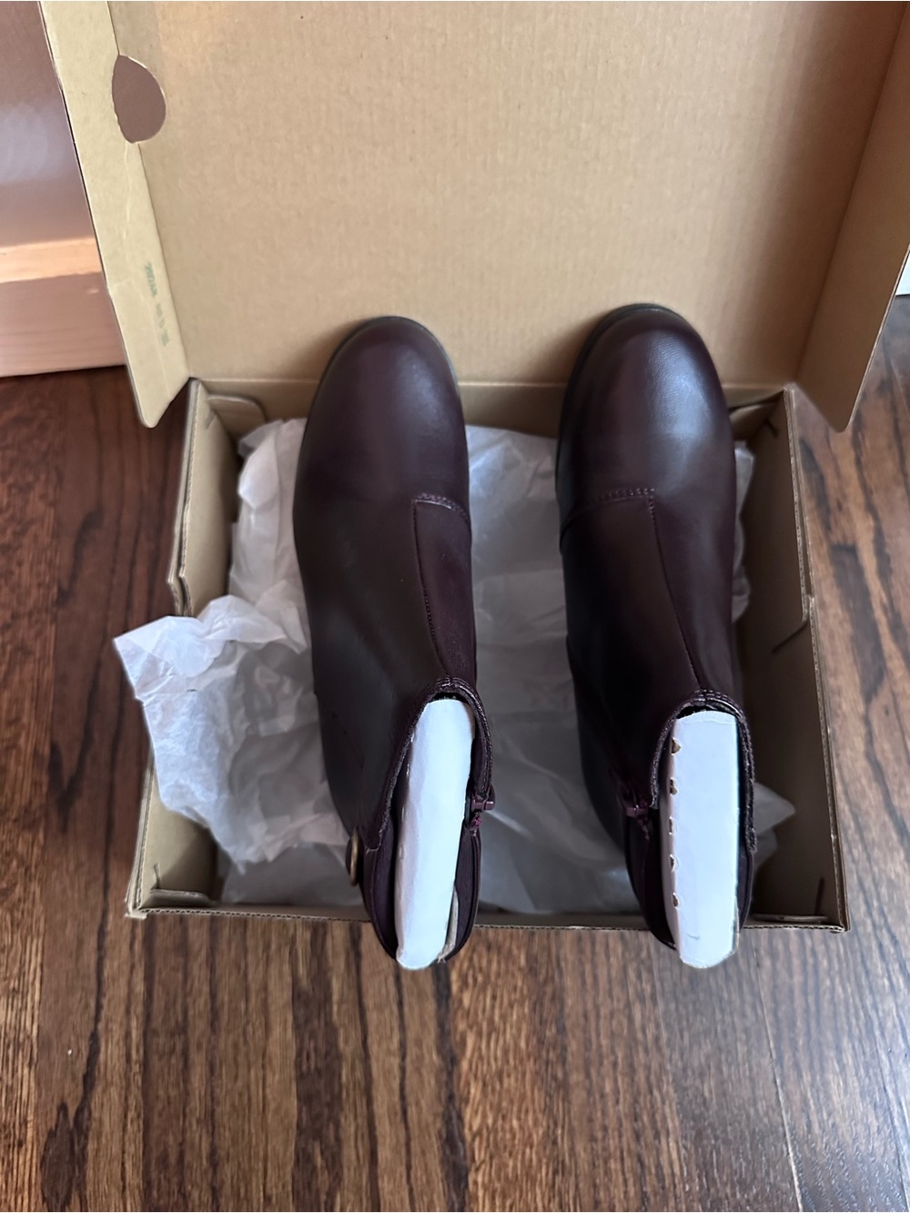 Clarks Emily2 Belle Burgundy Ankle Booties, 6 Wide - Picture 14 of 16